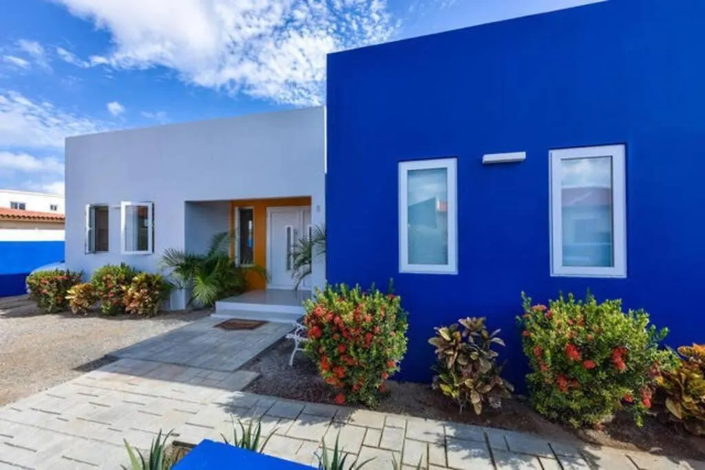Modern Relaxing Vacation Villas kontakt