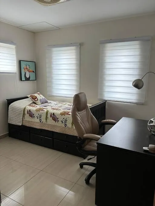 Modern Relaxing Vacation Villa Oranjestad